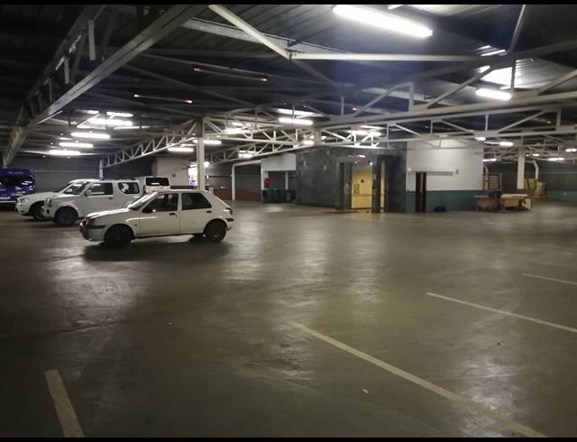 5,569M² OFFICE TO LET IN PINETOWN CENTRAL